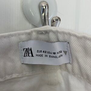 Zara White button fly Jeans